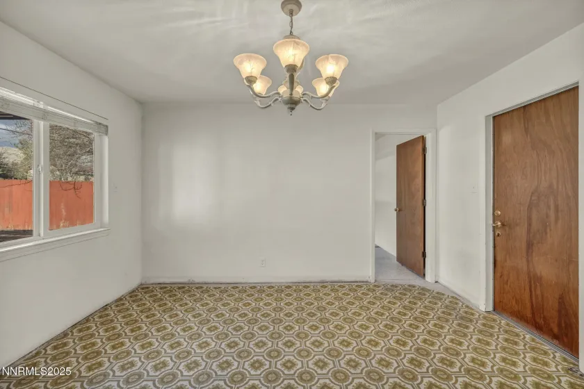 2404 Glenn, Carson City, Nevada 89703, 3 Bedrooms Bedrooms, ,2 BathroomsBathrooms,Residential,Residential,Glenn,250058774