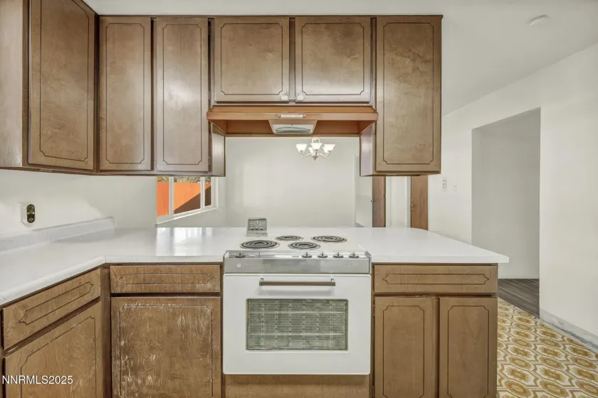 2404 Glenn, Carson City, Nevada 89703, 3 Bedrooms Bedrooms, ,2 BathroomsBathrooms,Residential,Residential,Glenn,250058774