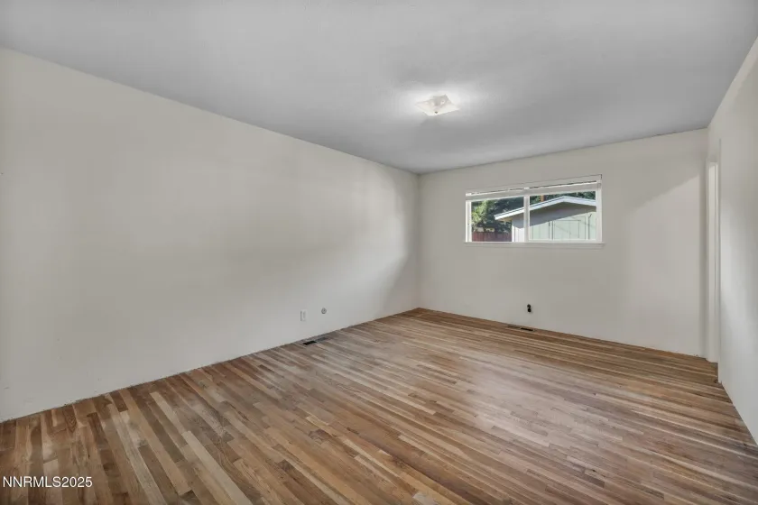 2404 Glenn, Carson City, Nevada 89703, 3 Bedrooms Bedrooms, ,2 BathroomsBathrooms,Residential,Residential,Glenn,250058774