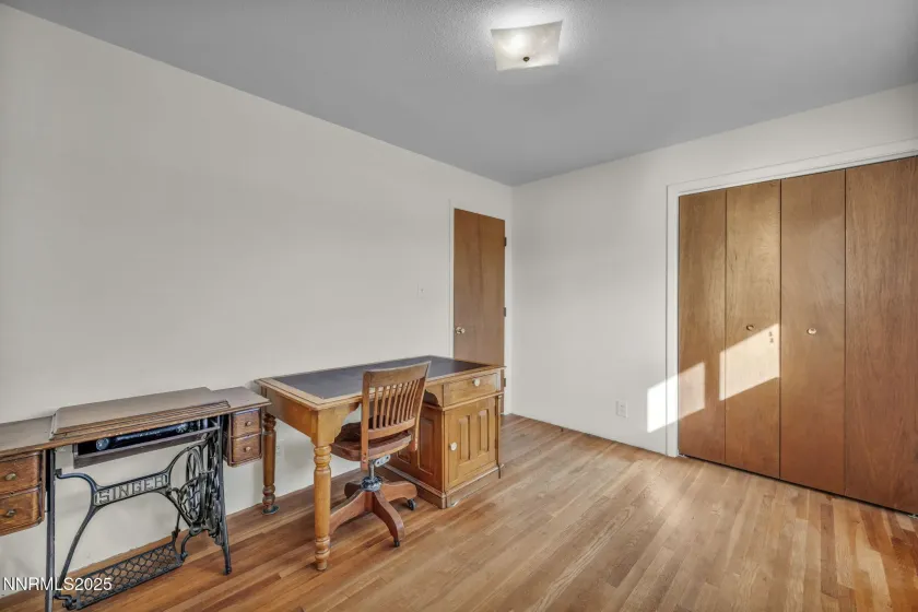 2404 Glenn, Carson City, Nevada 89703, 3 Bedrooms Bedrooms, ,2 BathroomsBathrooms,Residential,Residential,Glenn,250058774