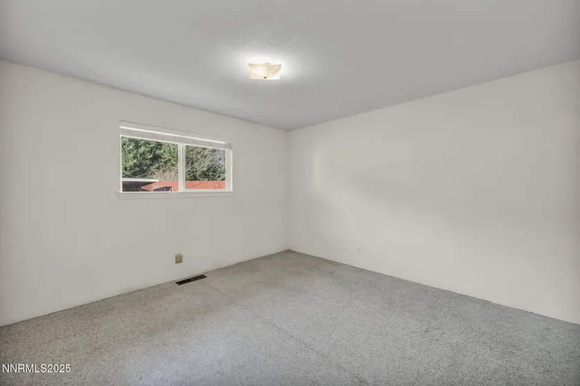 2404 Glenn, Carson City, Nevada 89703, 3 Bedrooms Bedrooms, ,2 BathroomsBathrooms,Residential,Residential,Glenn,250058774