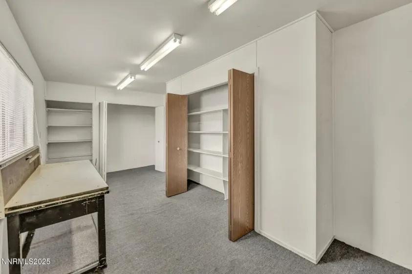 2404 Glenn, Carson City, Nevada 89703, 3 Bedrooms Bedrooms, ,2 BathroomsBathrooms,Residential,Residential,Glenn,250058774