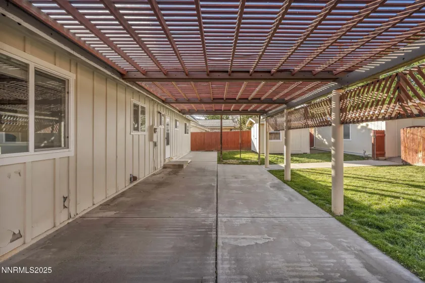 2404 Glenn, Carson City, Nevada 89703, 3 Bedrooms Bedrooms, ,2 BathroomsBathrooms,Residential,Residential,Glenn,250058774