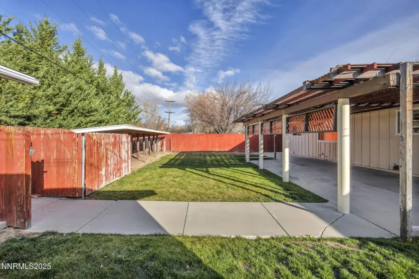 2404 Glenn, Carson City, Nevada 89703, 3 Bedrooms Bedrooms, ,2 BathroomsBathrooms,Residential,Residential,Glenn,250058774