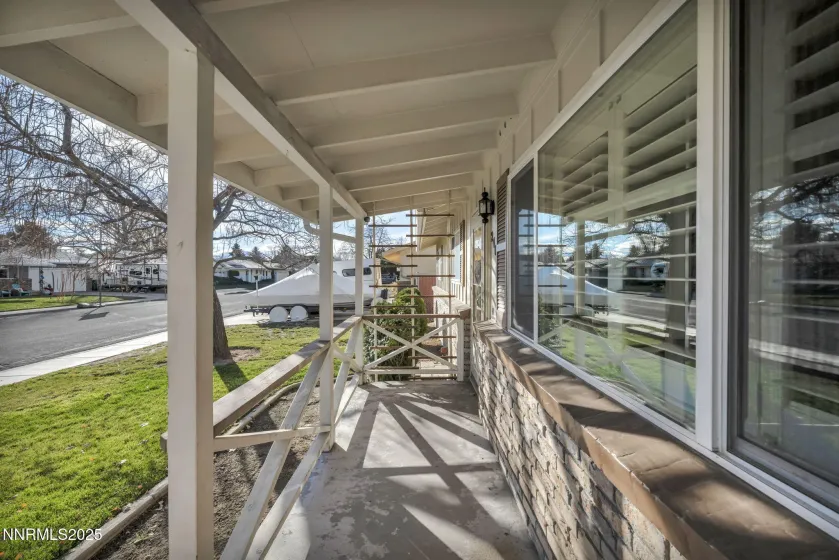 2404 Glenn, Carson City, Nevada 89703, 3 Bedrooms Bedrooms, ,2 BathroomsBathrooms,Residential,Residential,Glenn,250058774