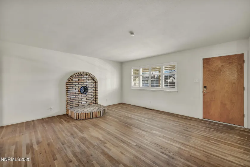 2404 Glenn, Carson City, Nevada 89703, 3 Bedrooms Bedrooms, ,2 BathroomsBathrooms,Residential,Residential,Glenn,250058774