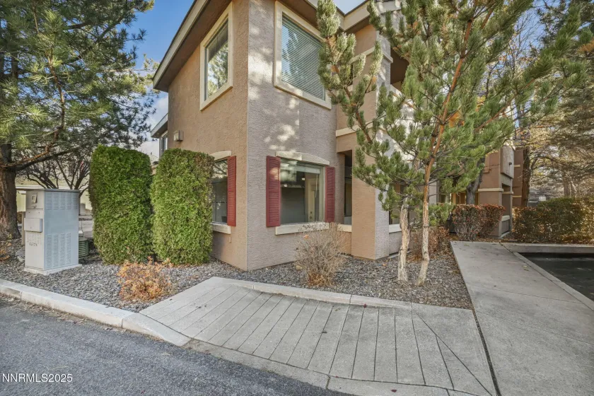 900 Meadows, Reno, Nevada 89521, 1 Bedroom Bedrooms, ,1 BathroomBathrooms,Residential,Residential,Meadows,250058777