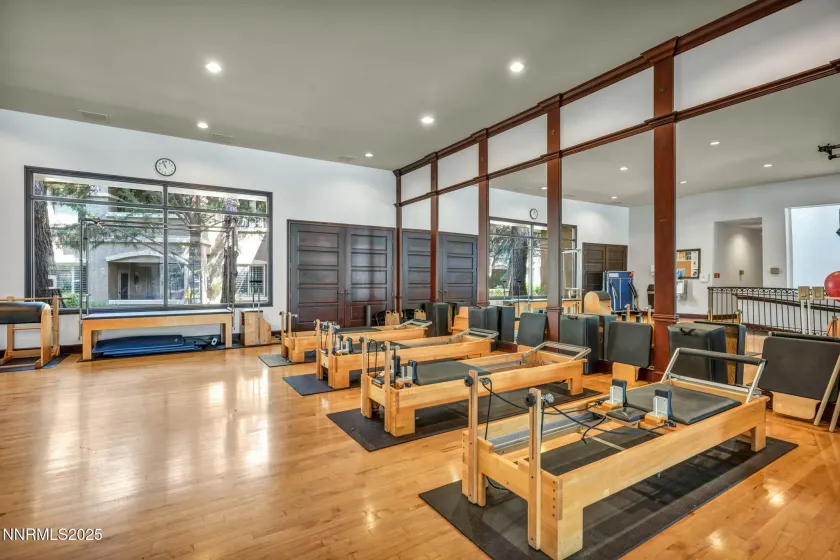 900 Meadows, Reno, Nevada 89521, 1 Bedroom Bedrooms, ,1 BathroomBathrooms,Residential,Residential,Meadows,250058777