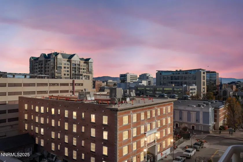 200 2nd, Reno, Nevada 89501, 1 Bedroom Bedrooms, ,1 BathroomBathrooms,Residential,Residential,2nd,250058780