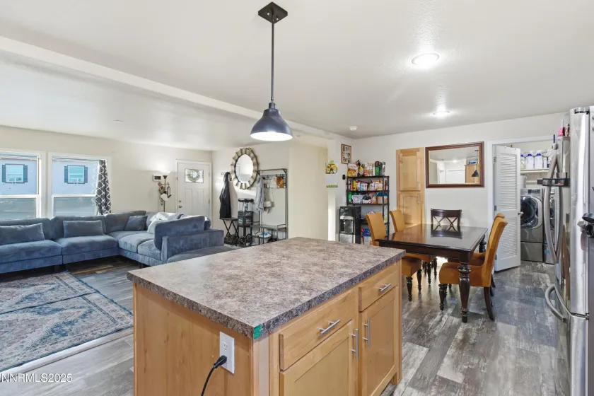 306 Gerdes, Sun Valley, Nevada 89433, 3 Bedrooms Bedrooms, ,2 BathroomsBathrooms,Residential,Residential,Gerdes,250058779