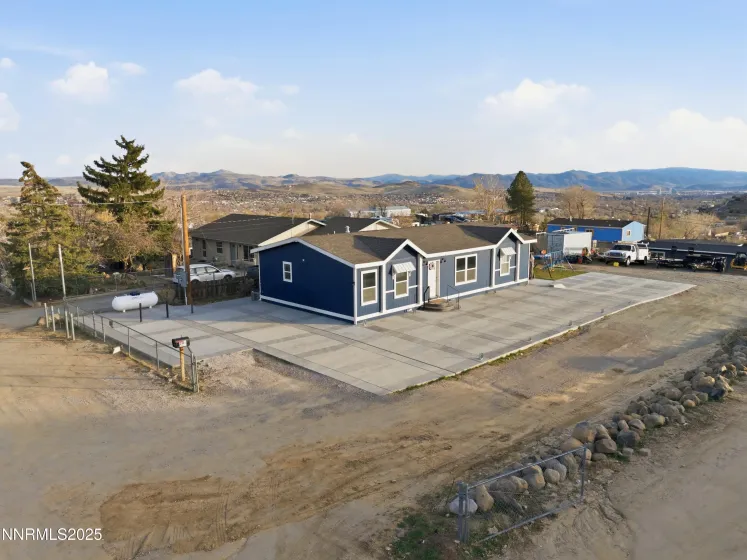 306 Gerdes, Sun Valley, Nevada 89433, 3 Bedrooms Bedrooms, ,2 BathroomsBathrooms,Residential,Residential,Gerdes,250058779