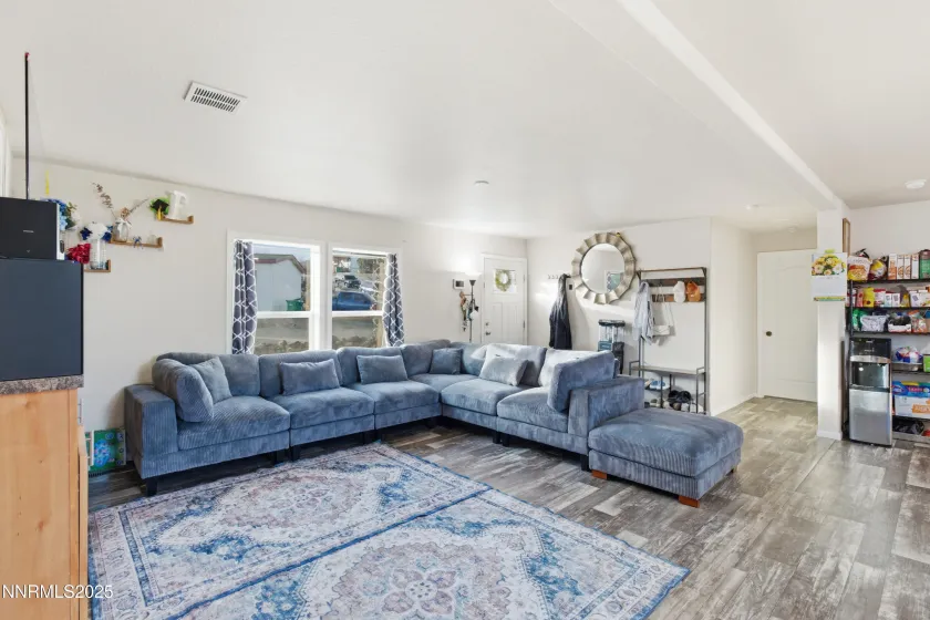 306 Gerdes, Sun Valley, Nevada 89433, 3 Bedrooms Bedrooms, ,2 BathroomsBathrooms,Residential,Residential,Gerdes,250058779