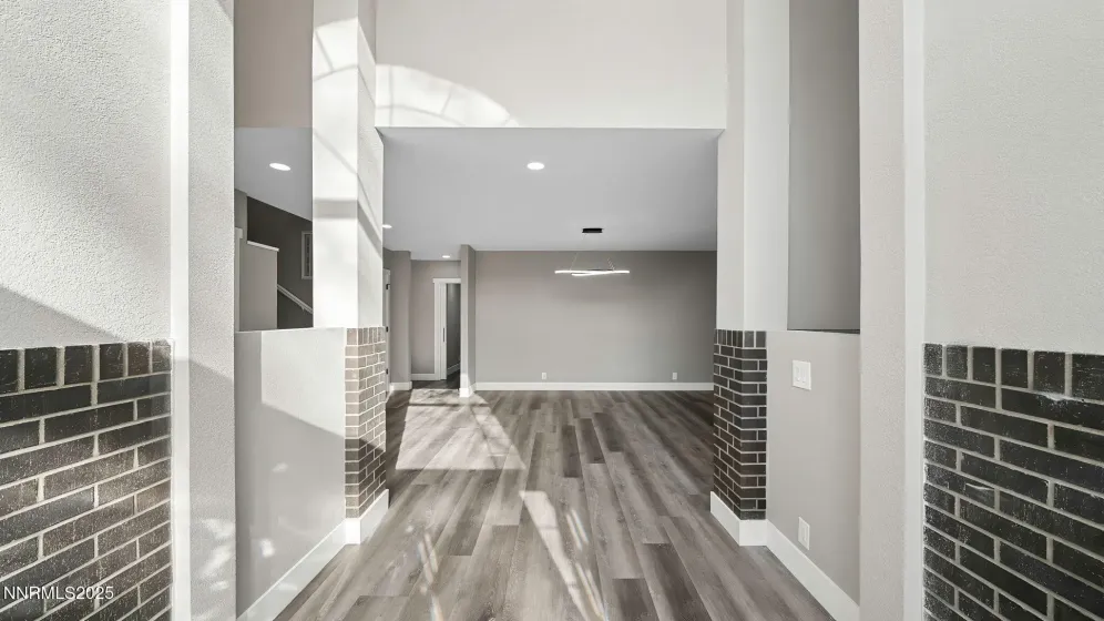 5700 Hidden Valley, Reno, Nevada 89502, 4 Bedrooms Bedrooms, ,2 BathroomsBathrooms,Residential,Residential,Hidden Valley,250058781