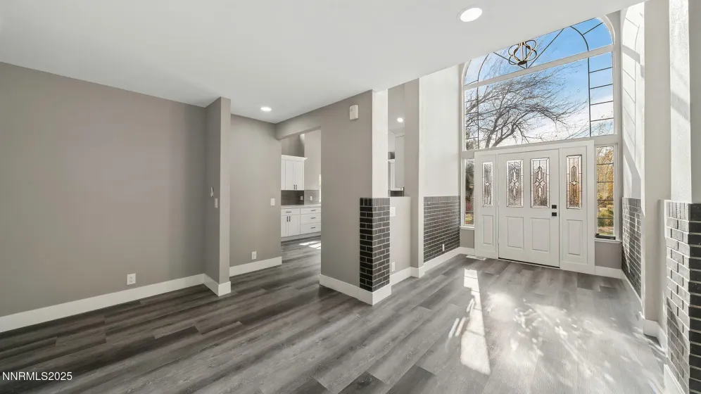 5700 Hidden Valley, Reno, Nevada 89502, 4 Bedrooms Bedrooms, ,2 BathroomsBathrooms,Residential,Residential,Hidden Valley,250058781