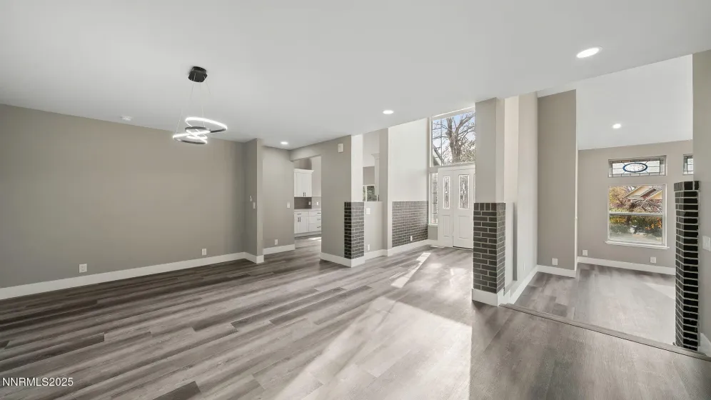 5700 Hidden Valley, Reno, Nevada 89502, 4 Bedrooms Bedrooms, ,2 BathroomsBathrooms,Residential,Residential,Hidden Valley,250058781