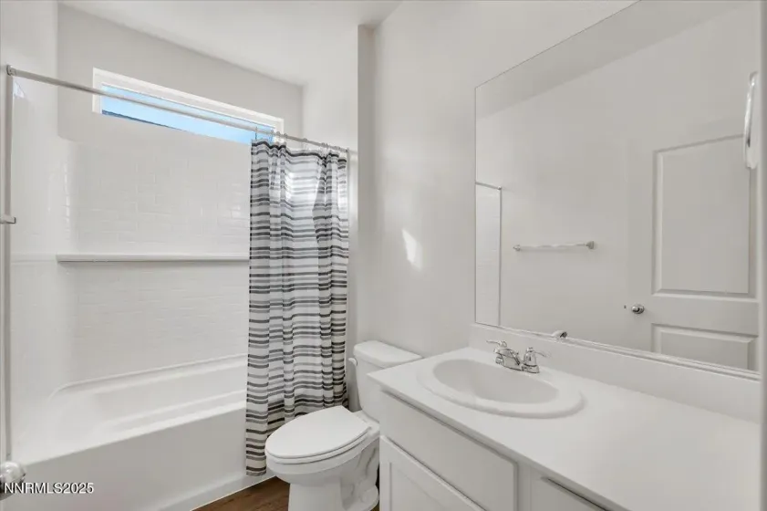 7523 Grassy Plains, Reno, Nevada 89506, 3 Bedrooms Bedrooms, ,2 BathroomsBathrooms,Residential,Residential,Grassy Plains,250058784