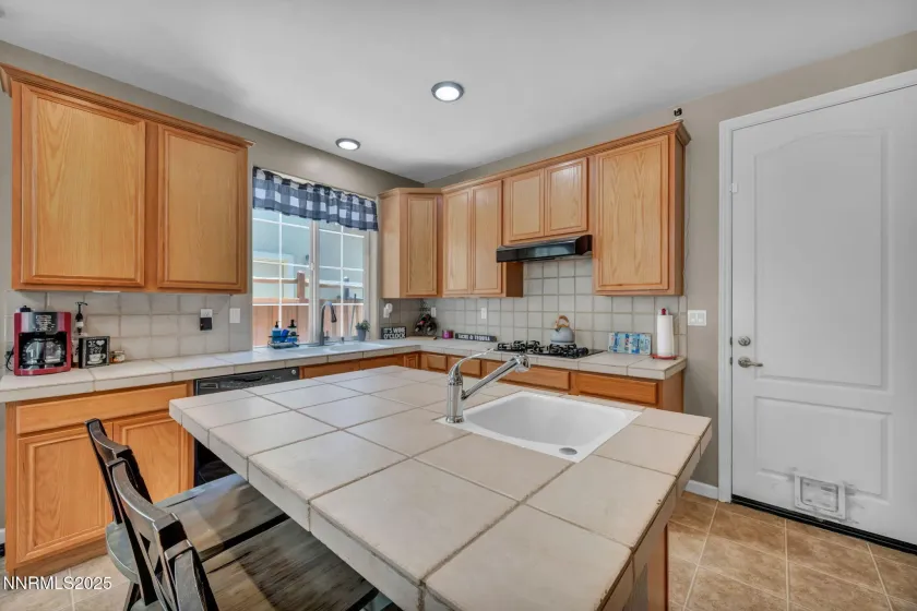 4160 Mystery, Sparks, Nevada 89436, 4 Bedrooms Bedrooms, ,3 BathroomsBathrooms,Residential,Residential,Mystery,250058783