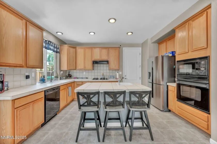 4160 Mystery, Sparks, Nevada 89436, 4 Bedrooms Bedrooms, ,3 BathroomsBathrooms,Residential,Residential,Mystery,250058783