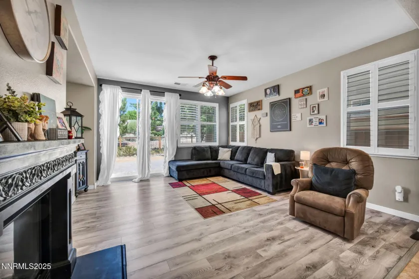 4160 Mystery, Sparks, Nevada 89436, 4 Bedrooms Bedrooms, ,3 BathroomsBathrooms,Residential,Residential,Mystery,250058783