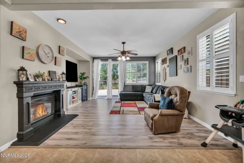 4160 Mystery, Sparks, Nevada 89436, 4 Bedrooms Bedrooms, ,3 BathroomsBathrooms,Residential,Residential,Mystery,250058783