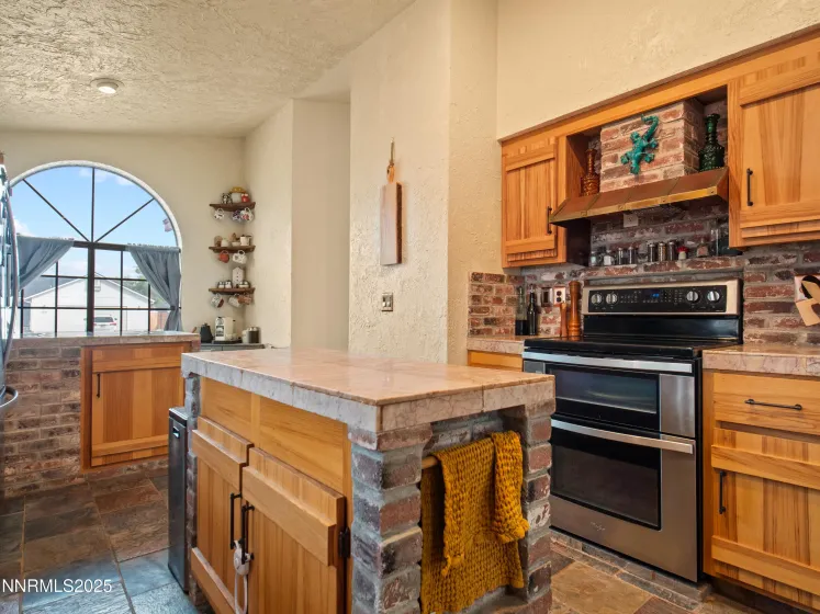 1263 Bronco, Minden, Nevada 89423, 3 Bedrooms Bedrooms, ,2 BathroomsBathrooms,Residential,Residential,Bronco,250058782