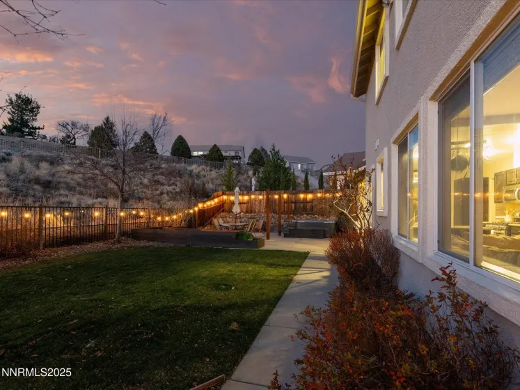 7227 Heatherwood, Reno, Nevada 89523, 3 Bedrooms Bedrooms, ,3 BathroomsBathrooms,Residential,Residential,Heatherwood,250058788