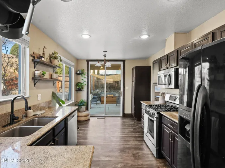 7227 Heatherwood, Reno, Nevada 89523, 3 Bedrooms Bedrooms, ,3 BathroomsBathrooms,Residential,Residential,Heatherwood,250058788