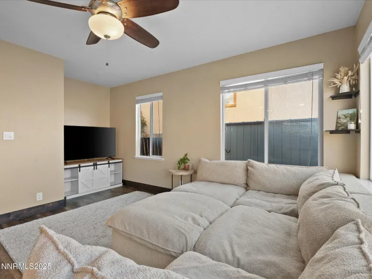 7227 Heatherwood, Reno, Nevada 89523, 3 Bedrooms Bedrooms, ,3 BathroomsBathrooms,Residential,Residential,Heatherwood,250058788