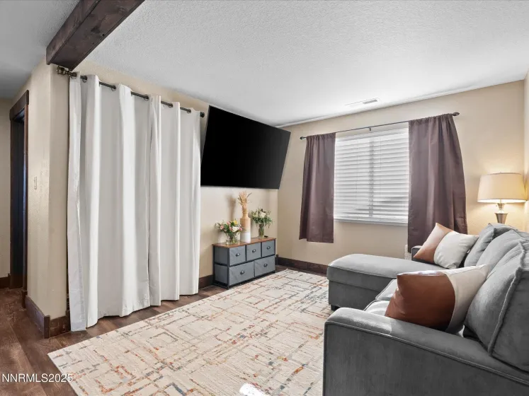 7227 Heatherwood, Reno, Nevada 89523, 3 Bedrooms Bedrooms, ,3 BathroomsBathrooms,Residential,Residential,Heatherwood,250058788