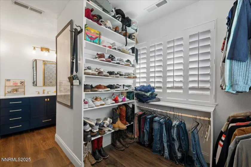 2150 Court Side, Carson City, Nevada 89703, 4 Bedrooms Bedrooms, ,3 BathroomsBathrooms,Residential,Residential,Court Side,250058776