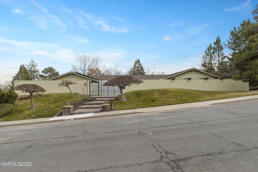 2350 Eva Adams, Reno, Nevada 89509, 3 Bedrooms Bedrooms, ,3 BathroomsBathrooms,Residential,Residential,Eva Adams,250058792