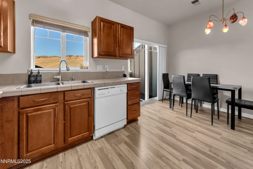 4179 Amber Marie, Reno, Nevada 89503, 2 Bedrooms Bedrooms, ,3 BathroomsBathrooms,Residential,Residential,Amber Marie,250058794