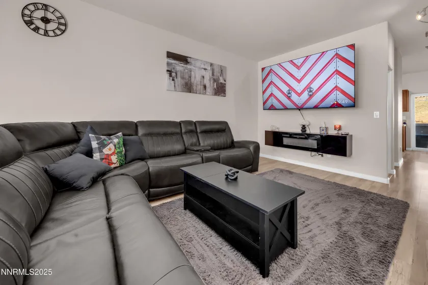 4179 Amber Marie, Reno, Nevada 89503, 2 Bedrooms Bedrooms, ,3 BathroomsBathrooms,Residential,Residential,Amber Marie,250058794