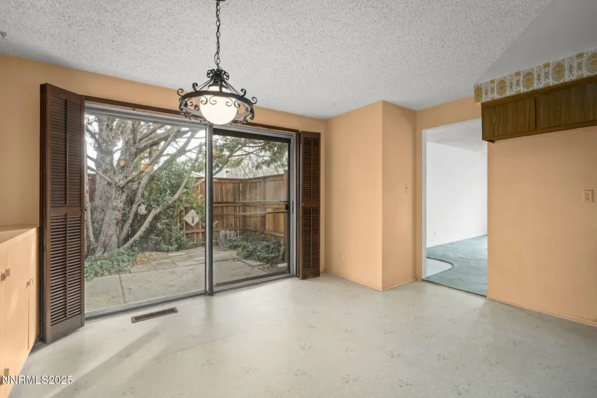 1029 Brooktree, Sparks, Nevada 89434, 3 Bedrooms Bedrooms, ,2 BathroomsBathrooms,Residential,Residential,Brooktree,250058797