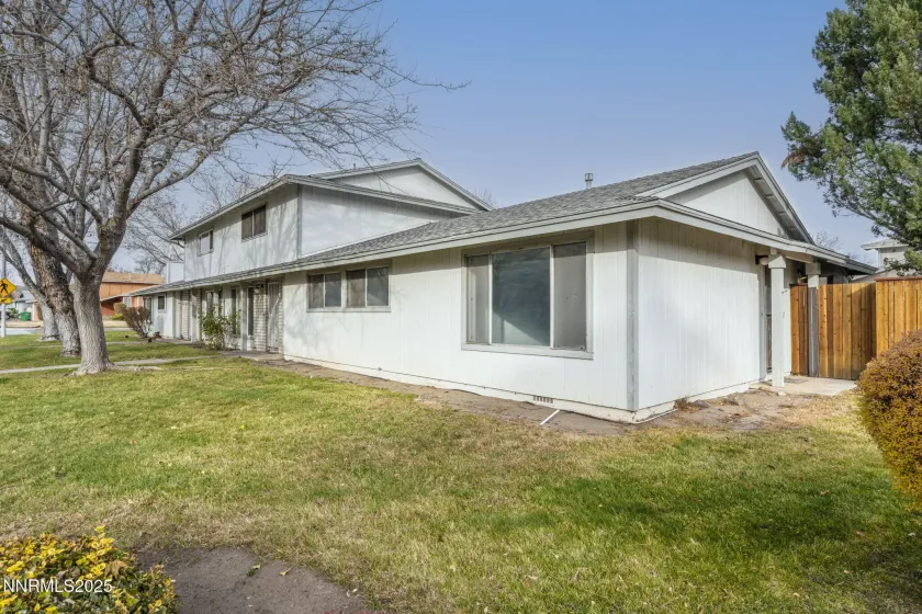 1029 Brooktree, Sparks, Nevada 89434, 3 Bedrooms Bedrooms, ,2 BathroomsBathrooms,Residential,Residential,Brooktree,250058797