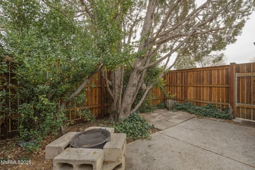 1029 Brooktree, Sparks, Nevada 89434, 3 Bedrooms Bedrooms, ,2 BathroomsBathrooms,Residential,Residential,Brooktree,250058797