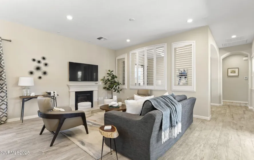 1969 Phaethon, Reno, Nevada 89521, 2 Bedrooms Bedrooms, ,3 BathroomsBathrooms,Residential,Residential,Phaethon,250058799