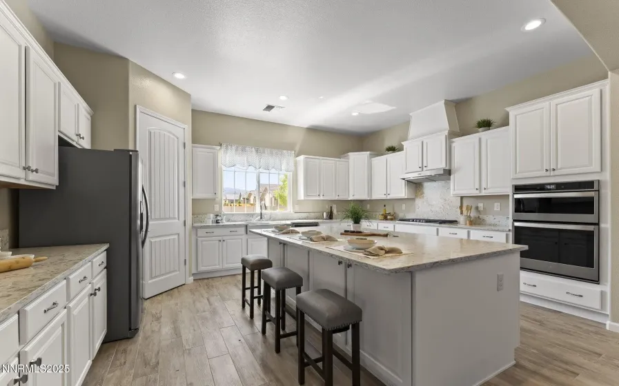 1969 Phaethon, Reno, Nevada 89521, 2 Bedrooms Bedrooms, ,3 BathroomsBathrooms,Residential,Residential,Phaethon,250058799