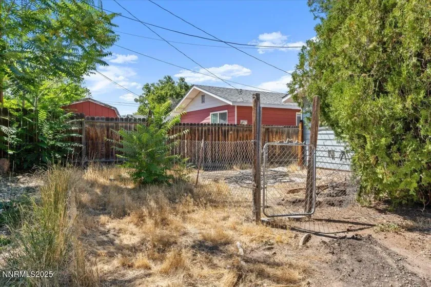 119 Devere, Sparks, Nevada 89431, 4 Bedrooms Bedrooms, ,2 BathroomsBathrooms,Residential,Residential,Devere,250054247