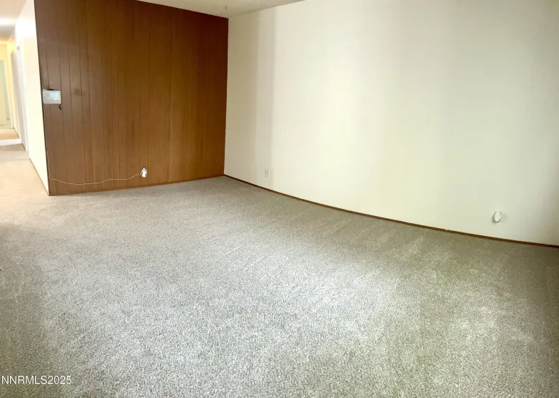 119 Devere, Sparks, Nevada 89431, 4 Bedrooms Bedrooms, ,2 BathroomsBathrooms,Residential,Residential,Devere,250054247