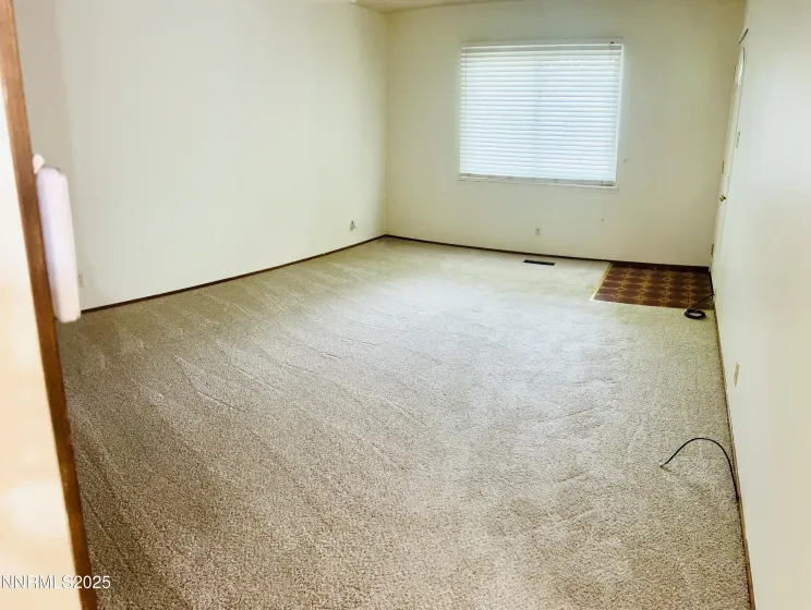 119 Devere, Sparks, Nevada 89431, 4 Bedrooms Bedrooms, ,2 BathroomsBathrooms,Residential,Residential,Devere,250054247