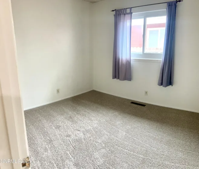 119 Devere, Sparks, Nevada 89431, 4 Bedrooms Bedrooms, ,2 BathroomsBathrooms,Residential,Residential,Devere,250054247