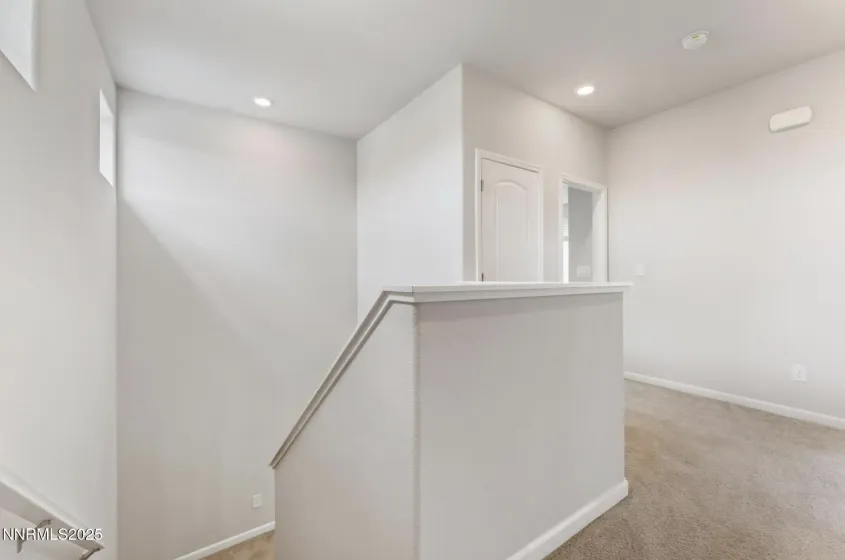 7260 Treeline, Sparks, Nevada 89436, 4 Bedrooms Bedrooms, ,3 BathroomsBathrooms,Residential,Residential,Treeline,250056270