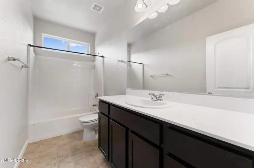 7260 Treeline, Sparks, Nevada 89436, 4 Bedrooms Bedrooms, ,3 BathroomsBathrooms,Residential,Residential,Treeline,250056270