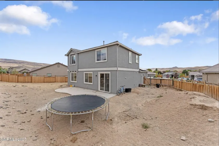7260 Treeline, Sparks, Nevada 89436, 4 Bedrooms Bedrooms, ,3 BathroomsBathrooms,Residential,Residential,Treeline,250056270
