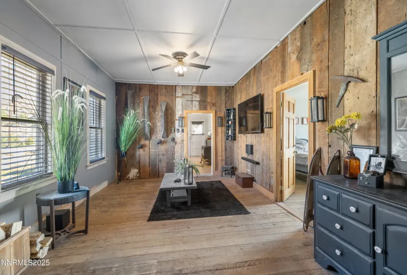 250 High, Silver City, Nevada 89428, 3 Bedrooms Bedrooms, ,1 BathroomBathrooms,Residential,Residential,High,250058555