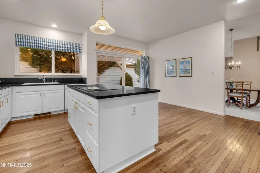 3850 Chinook Creek, Reno, Nevada 89519, 2 Bedrooms Bedrooms, ,3 BathroomsBathrooms,Residential,Residential,Chinook Creek,250058802