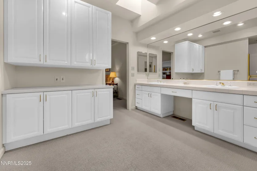 3850 Chinook Creek, Reno, Nevada 89519, 2 Bedrooms Bedrooms, ,3 BathroomsBathrooms,Residential,Residential,Chinook Creek,250058802