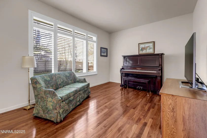 3850 Chinook Creek, Reno, Nevada 89519, 2 Bedrooms Bedrooms, ,3 BathroomsBathrooms,Residential,Residential,Chinook Creek,250058802