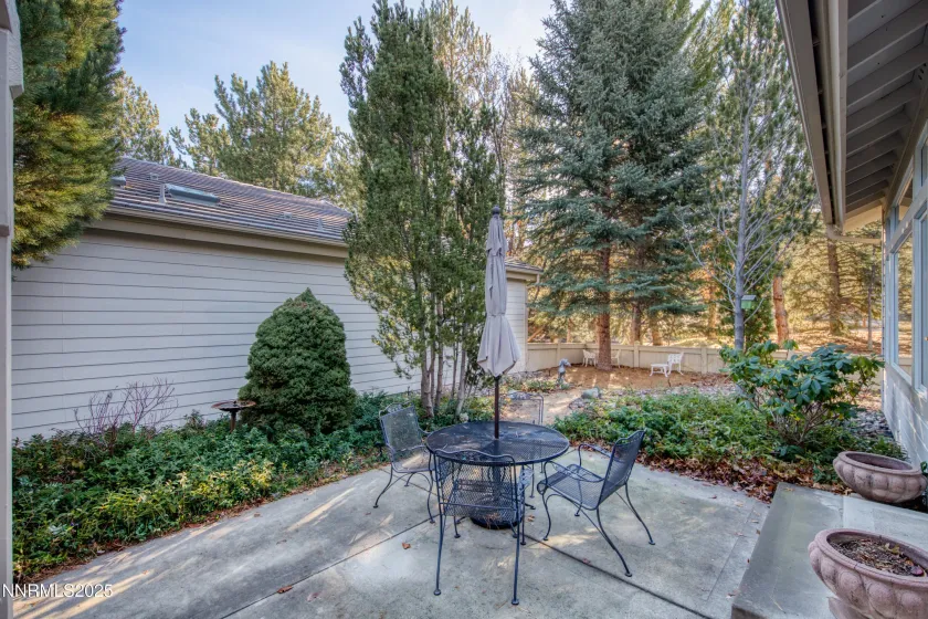 3850 Chinook Creek, Reno, Nevada 89519, 2 Bedrooms Bedrooms, ,3 BathroomsBathrooms,Residential,Residential,Chinook Creek,250058802